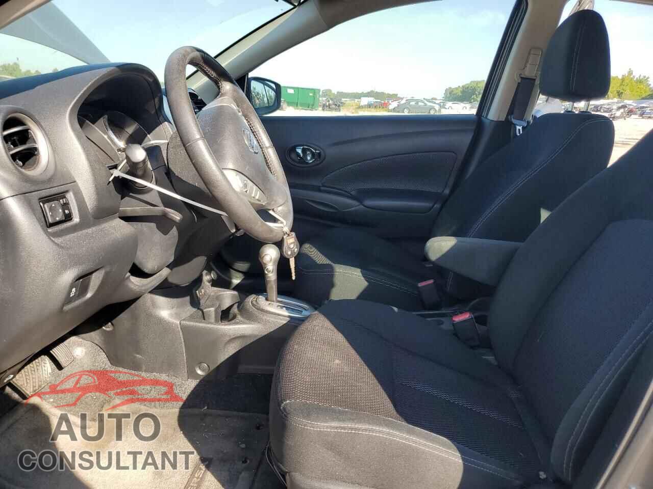 NISSAN VERSA 2017 - 3N1CN7AP3HL884326