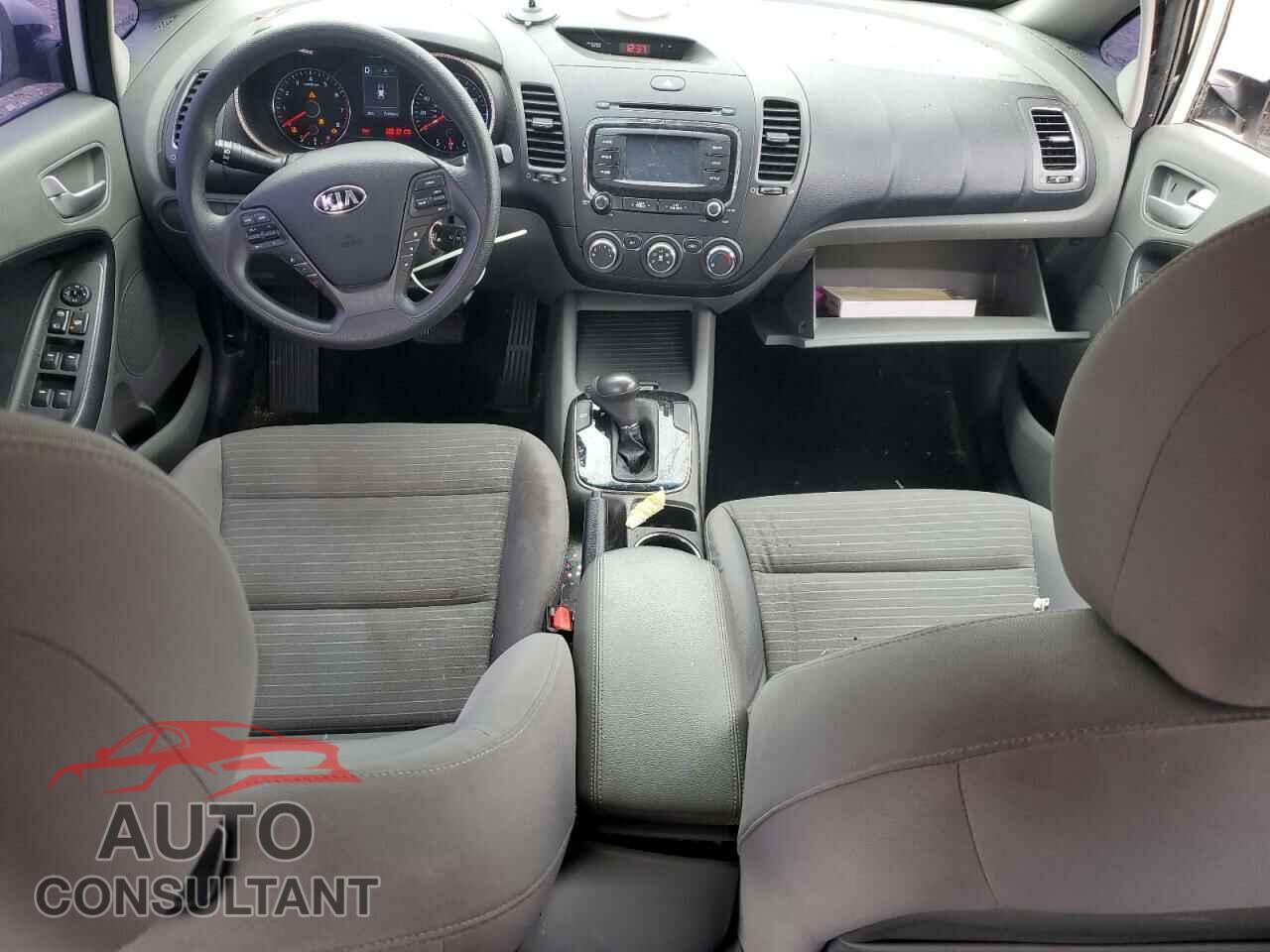 KIA FORTE 2017 - 3KPFL4A72HE083020