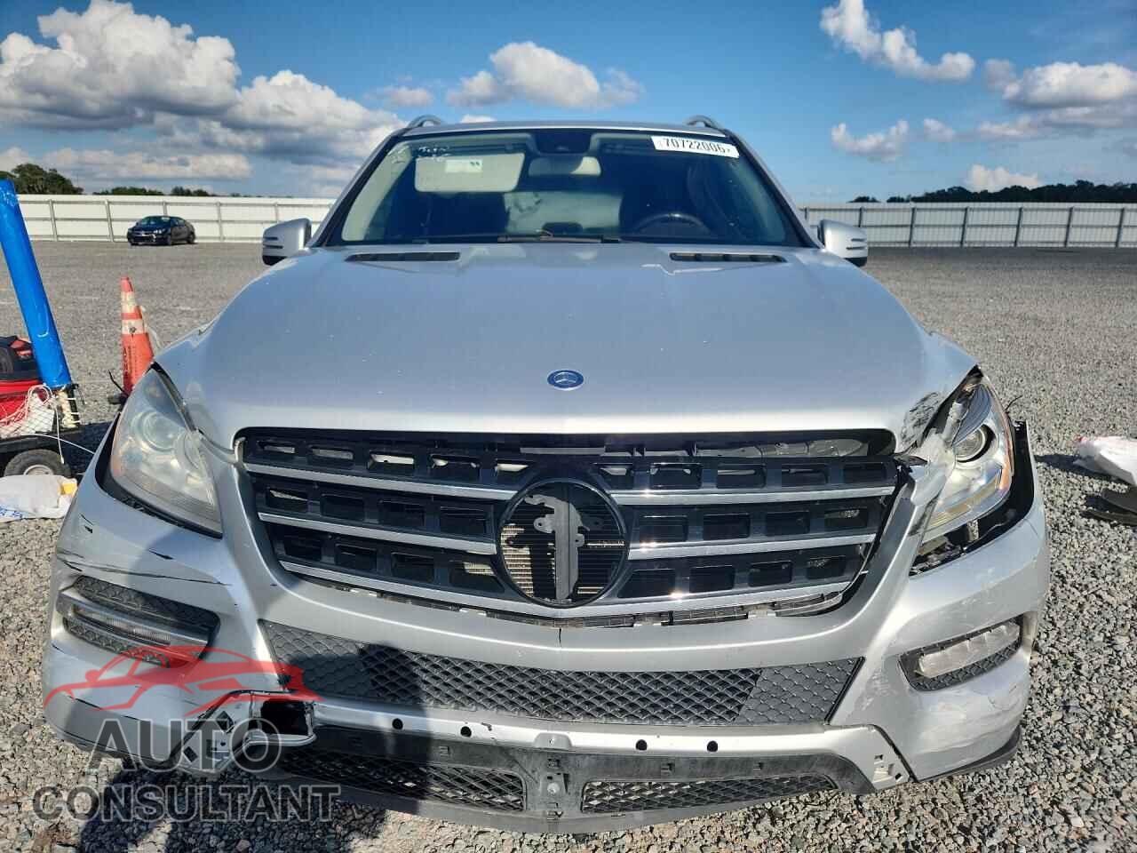 MERCEDES-BENZ M-CLASS 2015 - 4JGDA5JB3FA555681
