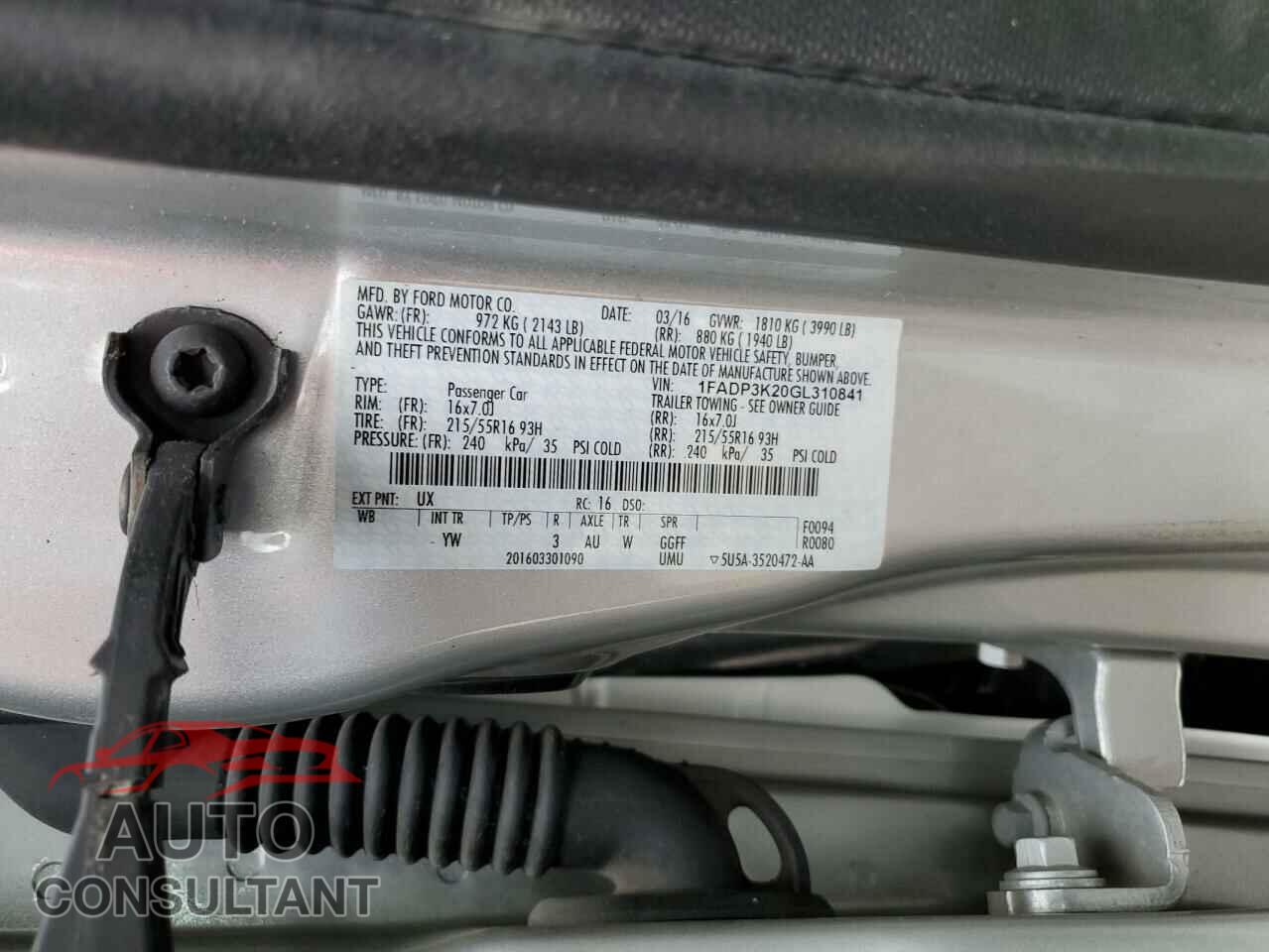 FORD FOCUS 2016 - 1FADP3K20GL310841