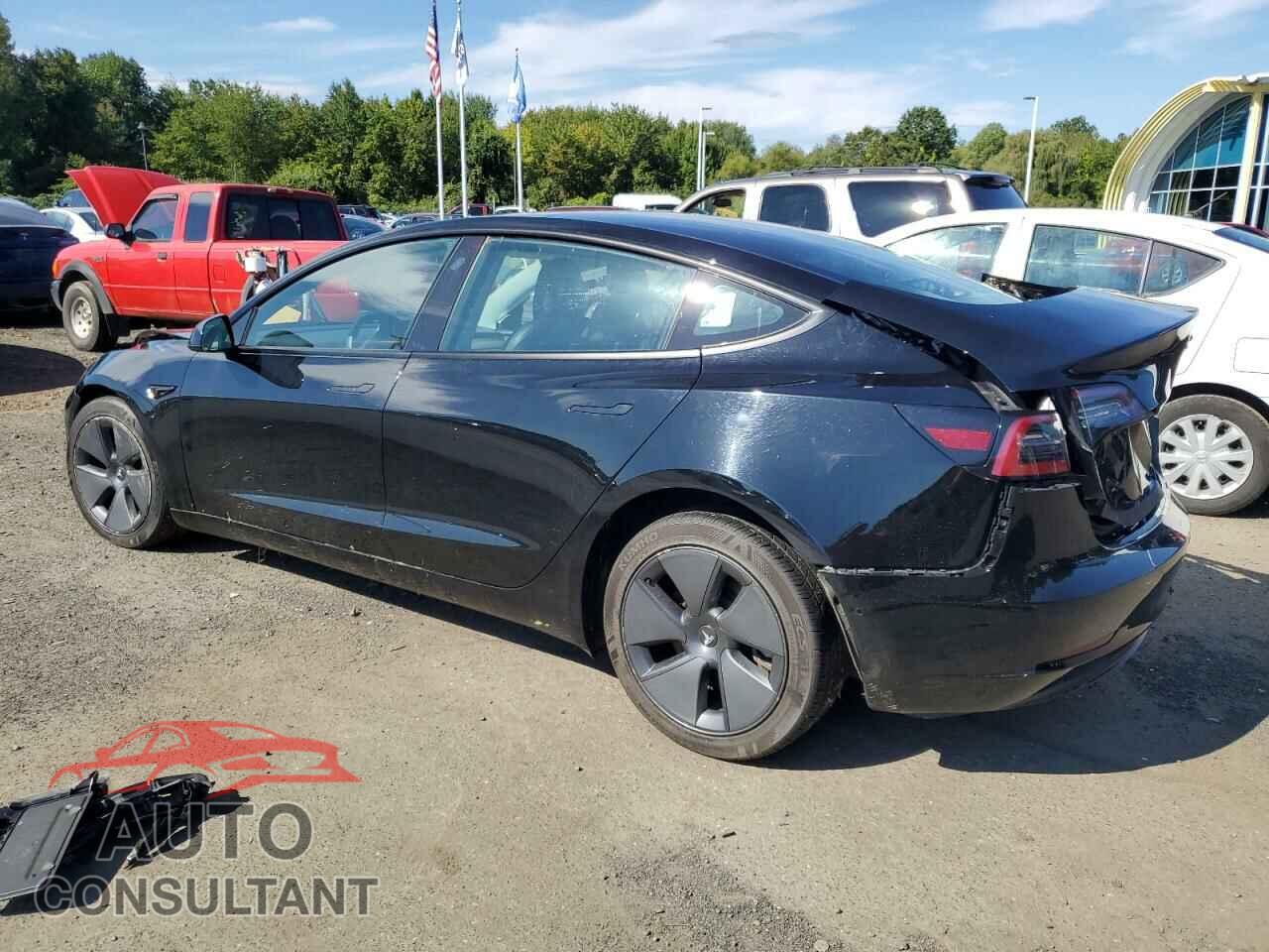 TESLA MODEL 3 2022 - 5YJ3E1EA8NF368733