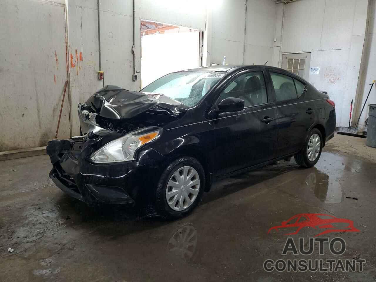 NISSAN VERSA 2018 - 3N1CN7APXJL810875