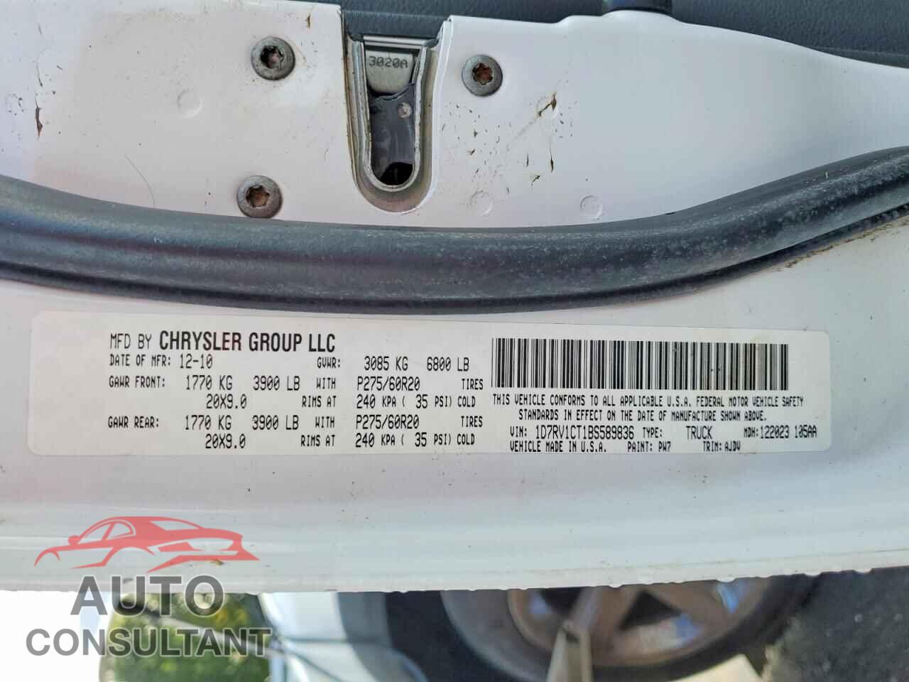DODGE RAM 1500 2011 - 1D7RV1CT1BS589836