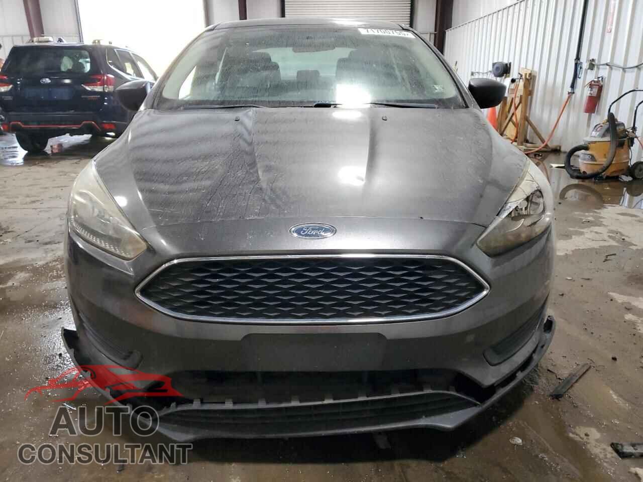 FORD FOCUS 2018 - 1FADP3E2XJL215528