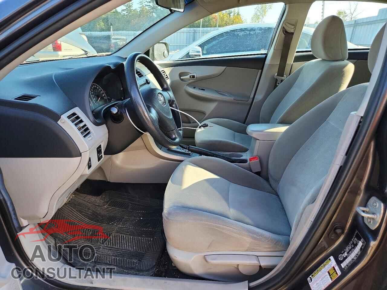 TOYOTA COROLLA 2011 - 2T1BU4EE2BC667248