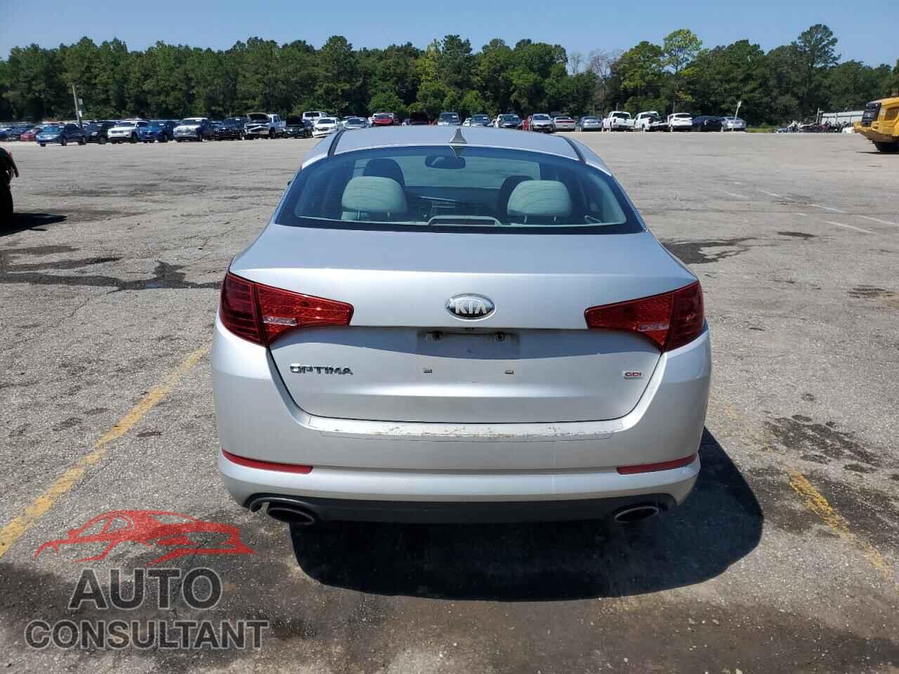 KIA OPTIMA 2013 - 5XXGM4A72DG196128