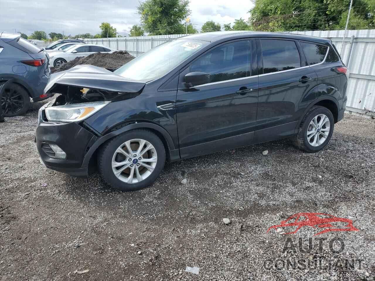 FORD ESCAPE 2017 - 1FMCU0G92HUB09579