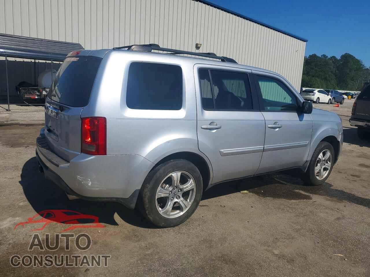 HONDA PILOT 2012 - 5FNYF3H56CB004143