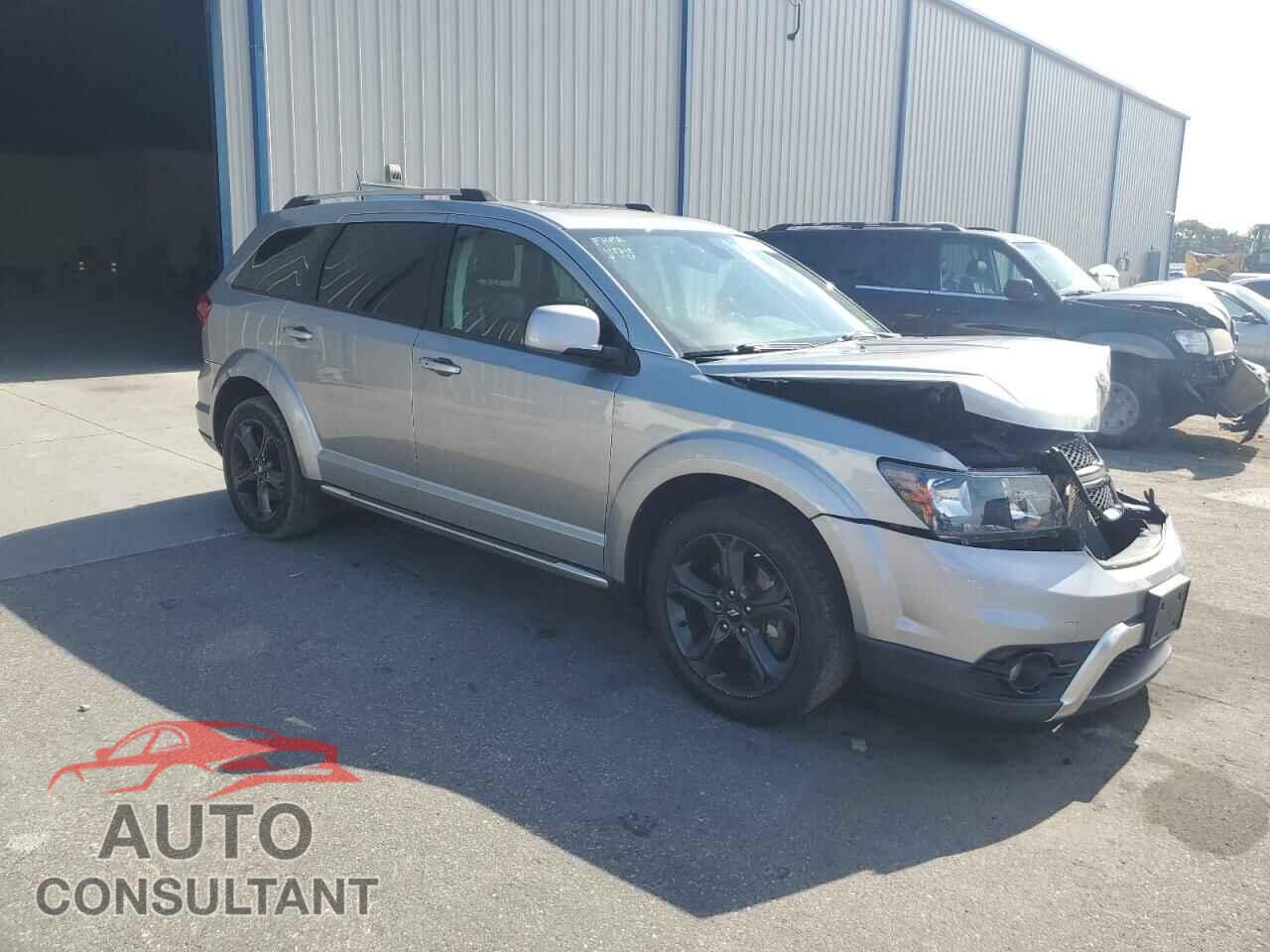 DODGE JOURNEY 2020 - 3C4PDCGB4LT270111