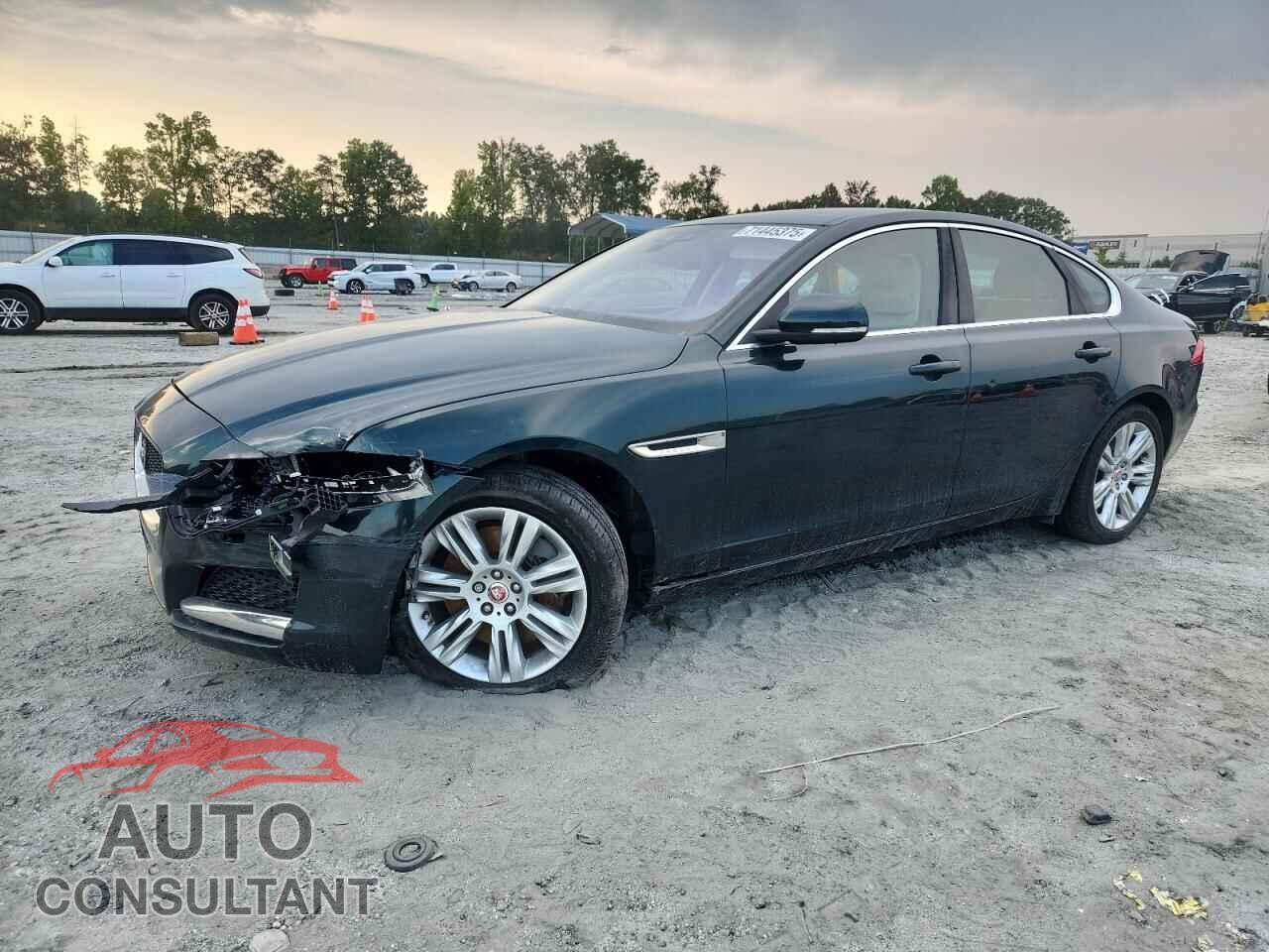 JAGUAR XF 2017 - SAJBD4BV3HCY35583