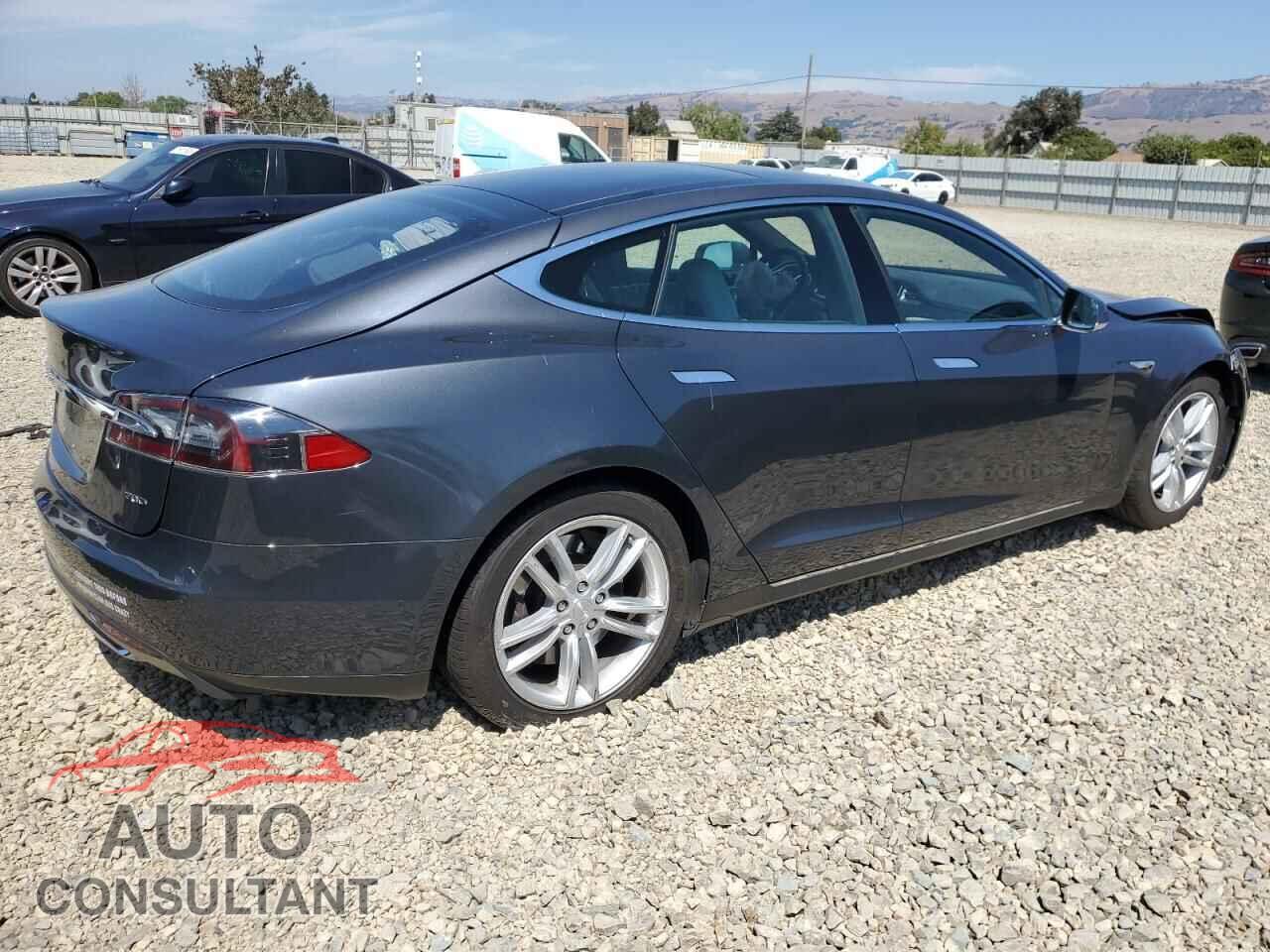 TESLA MODEL S 2016 - 5YJSA1E27GF122291