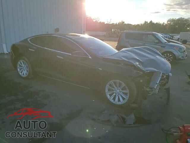 TESLA MODEL S 2017 - 5YJSA1E27HF190771