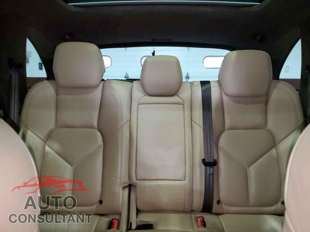 PORSCHE CAYENNE 2016 - WP1AD2A29GLA71810