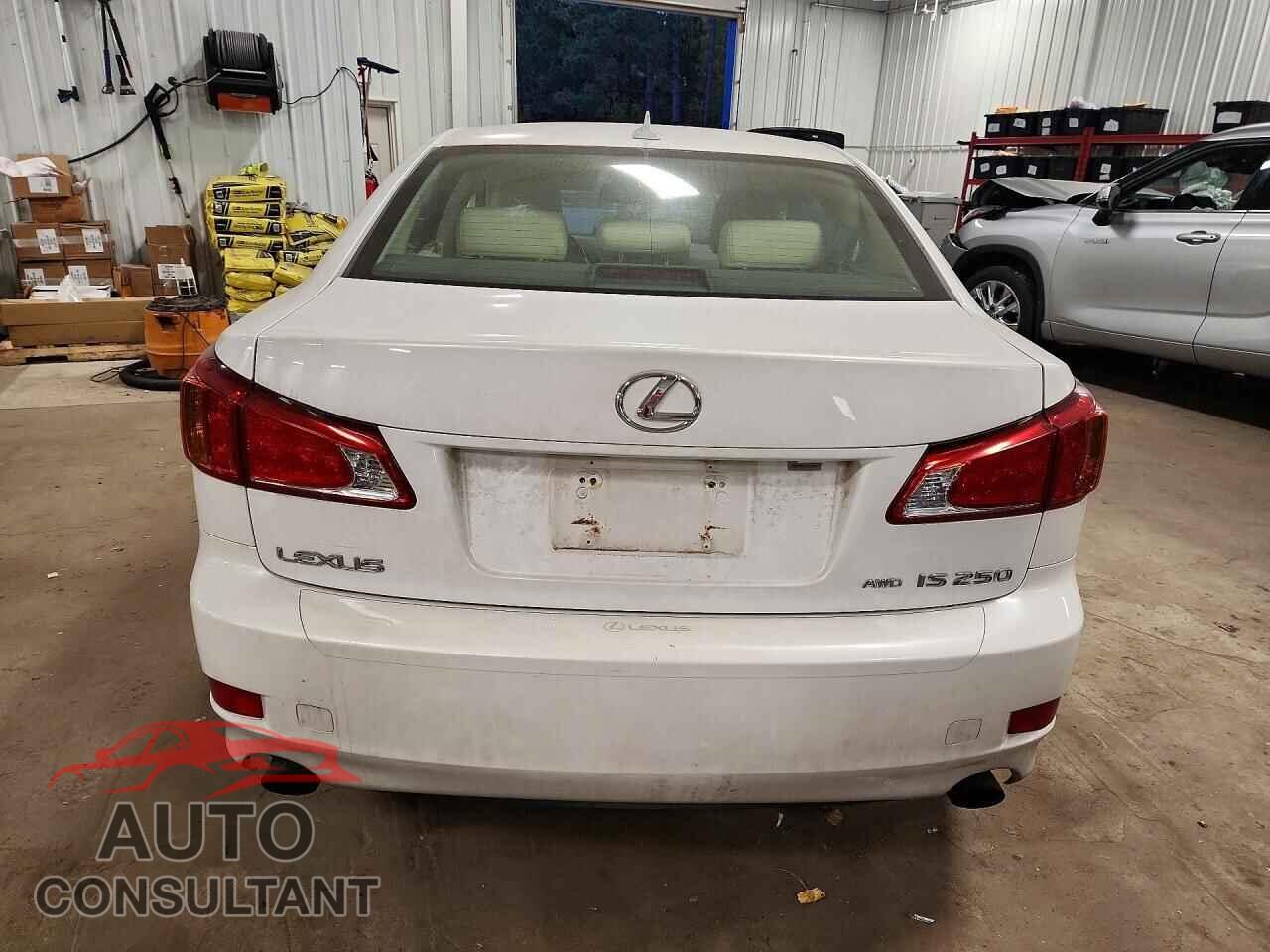 LEXUS IS 2010 - JTHCF5C29A2033010