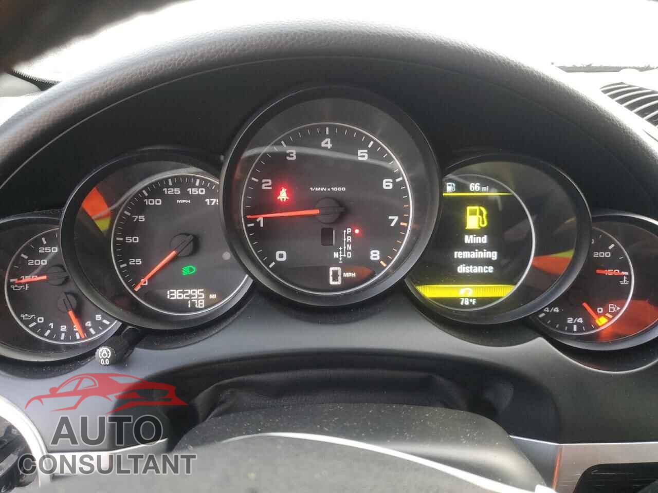 PORSCHE CAYENNE 2012 - WP1AA2A29CLA07284