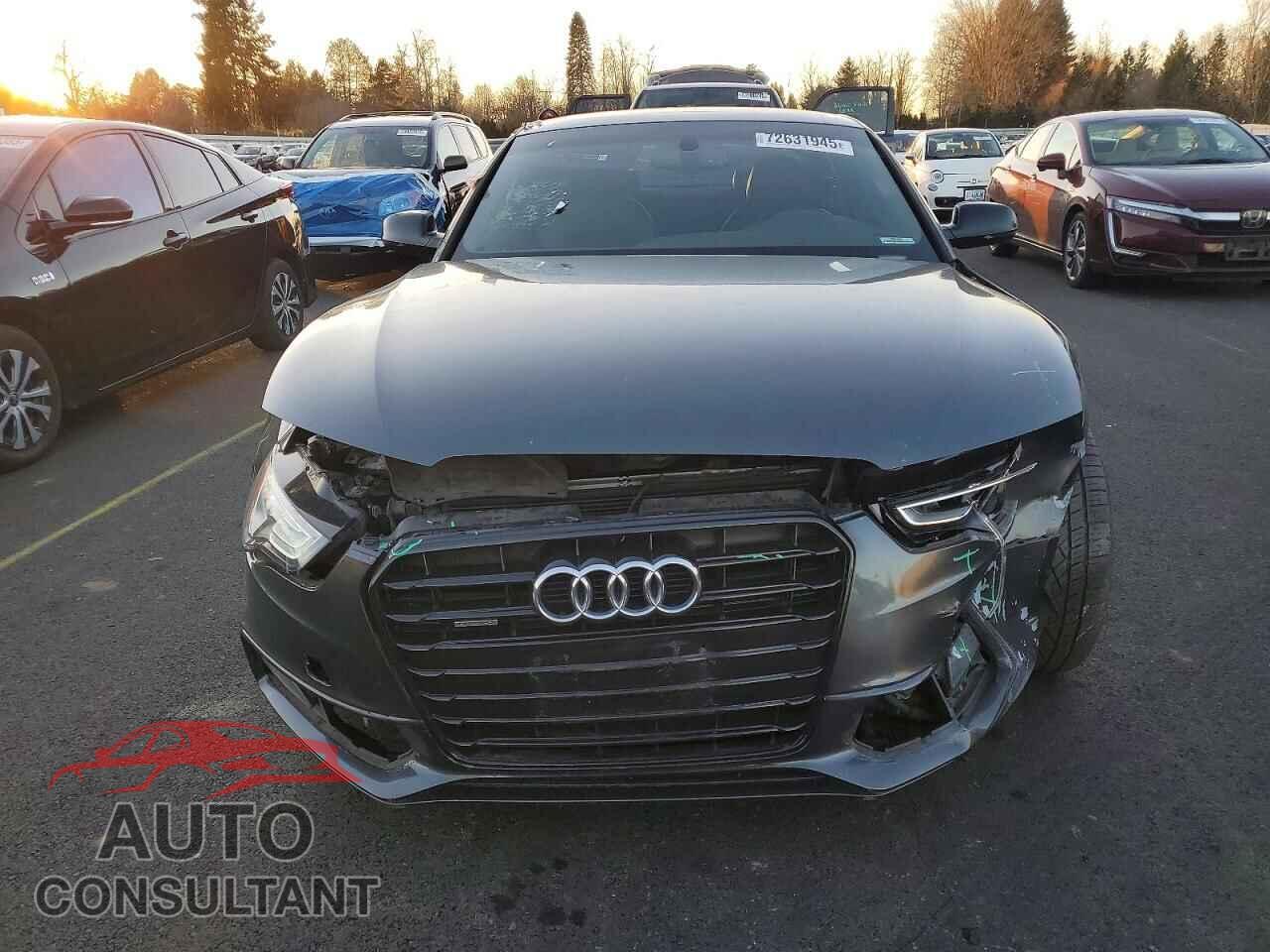 AUDI A5 2013 - WAUMFAFRXDA073224