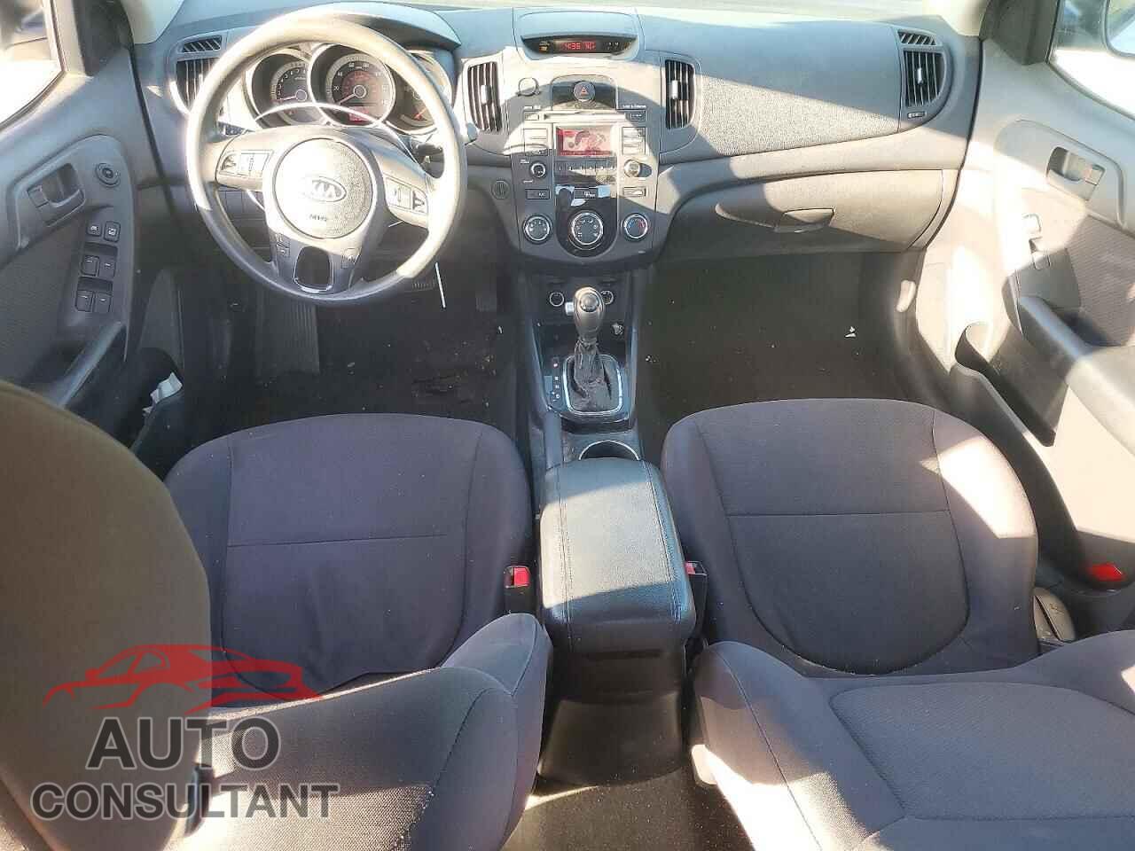 KIA FORTE 2012 - KNAFU4A20C5589092