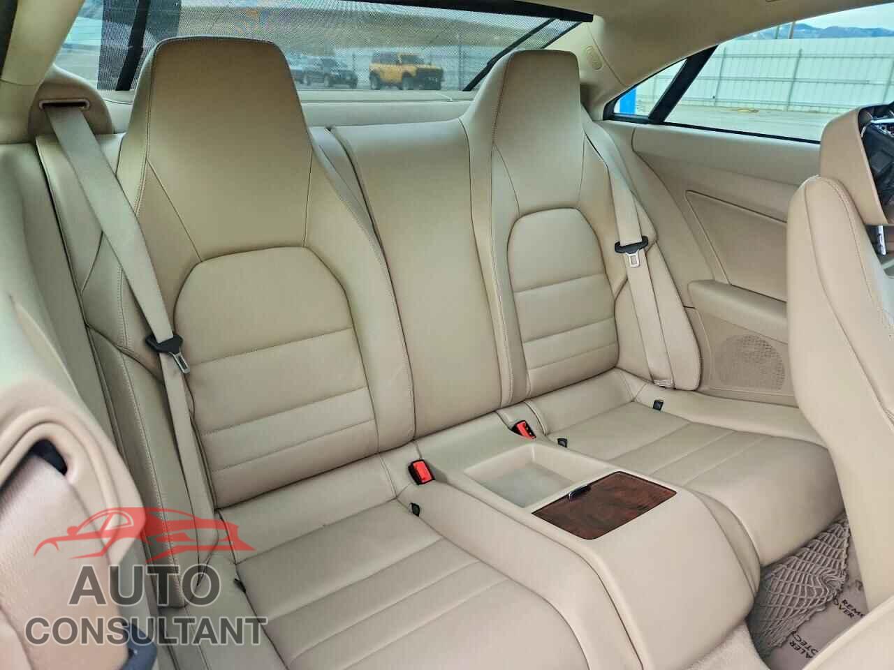 MERCEDES-BENZ E-CLASS 2011 - WDDKJ7CBXBF068713