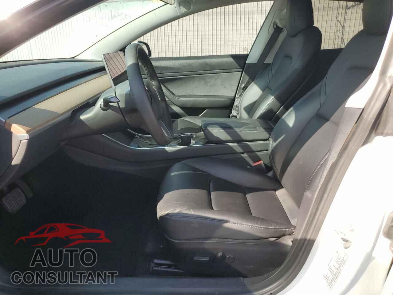 TESLA MODEL 3 2020 - 5YJ3E1EA7LF807613