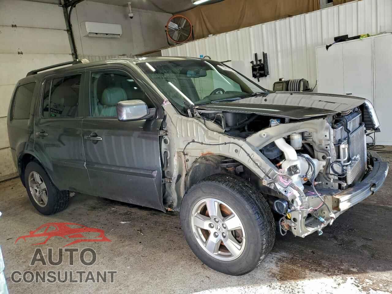 HONDA PILOT 2011 - 5FNYF4H56BB039088