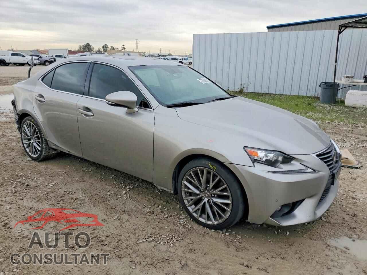 LEXUS IS 2016 - JTHBA1D26G5005867