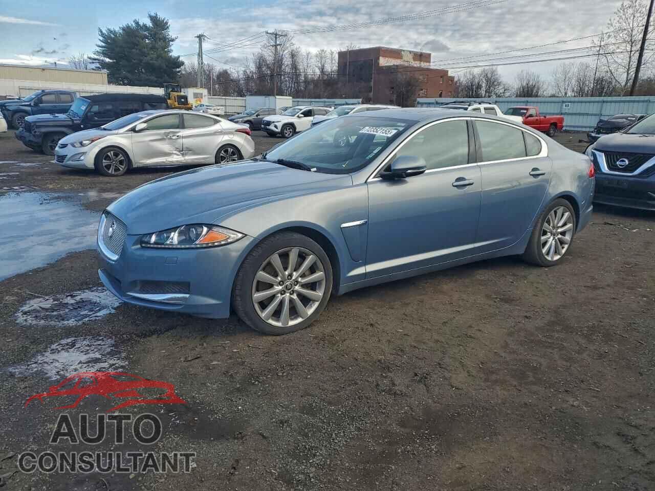 JAGUAR XF 2013 - SAJWJ0EF2D8S86138