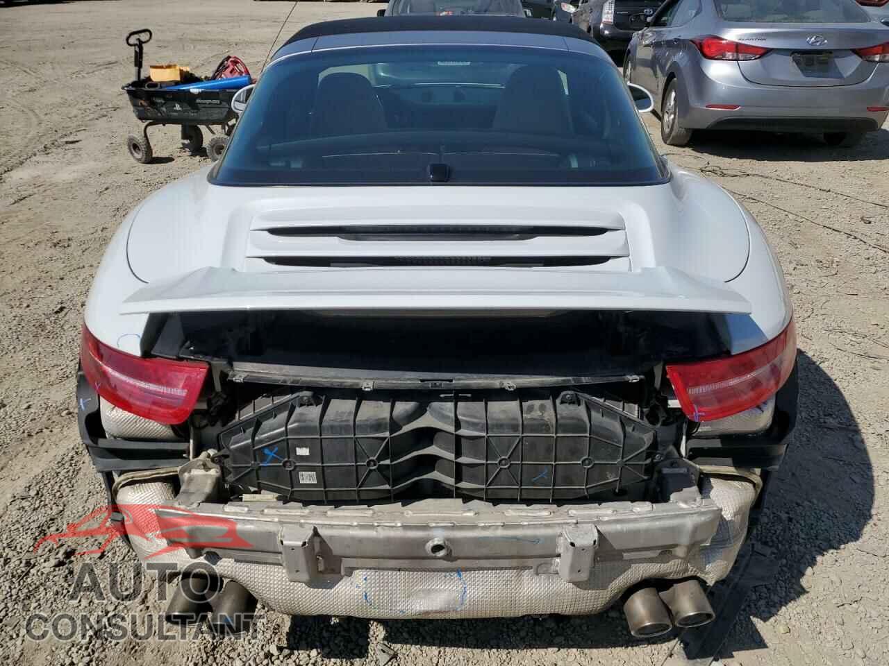 PORSCHE 911 2015 - WP0BB2A95FS135242