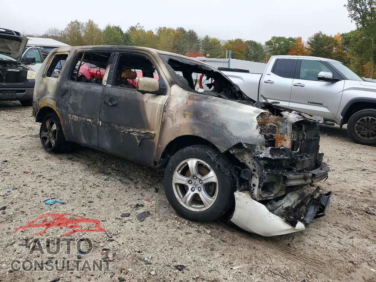 HONDA PILOT 2012 - 5FNYF4H51CB077250