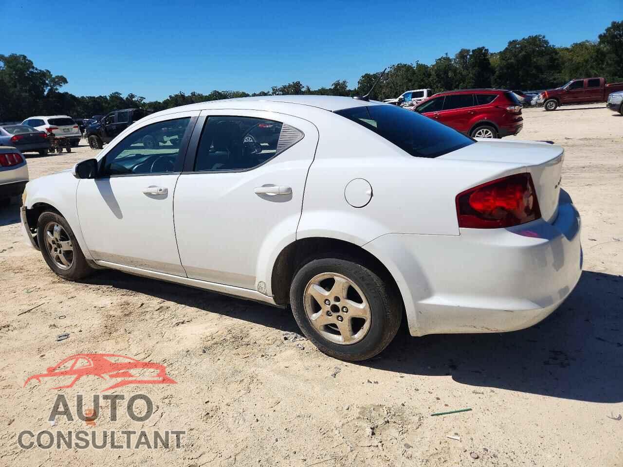 DODGE AVENGER 2011 - 1B3BD1FB4BN557321