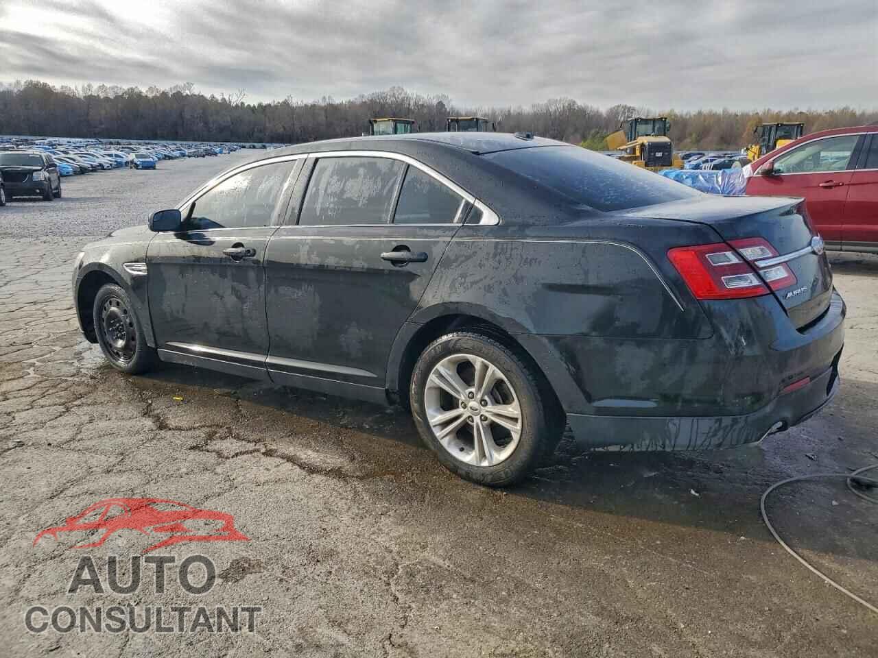 FORD TAURUS 2015 - 1FAHP2E81FG176117