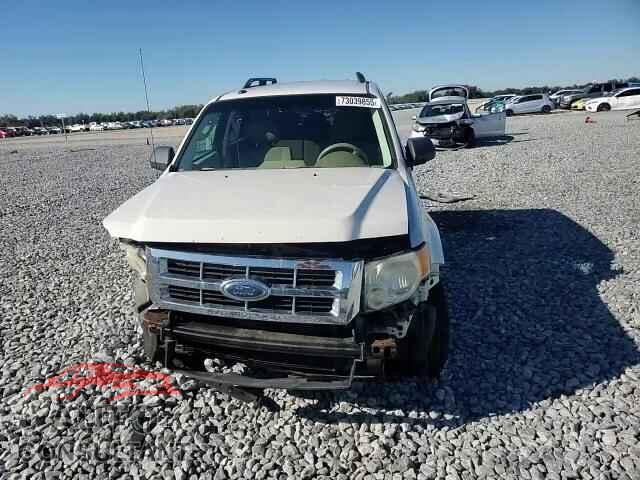 FORD ESCAPE 2010 - 1FMCU0D7XAKA42847