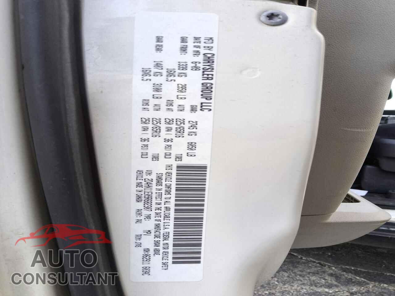 DODGE CARAVAN 2009 - 2D4HN11E09R682307