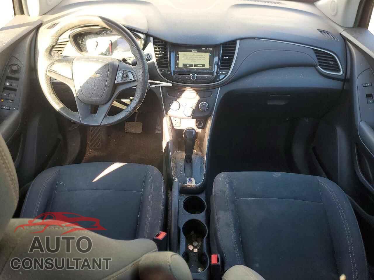 CHEVROLET TRAX 2017 - 3GNCJKSB7HL244089