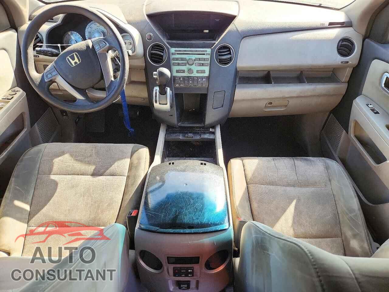 HONDA PILOT 2010 - 5FNYF3H47AB006892