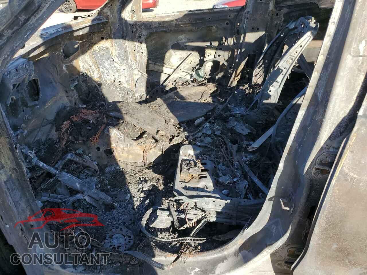DODGE DURANGO 2018 - 1C4SDHET0JC384800