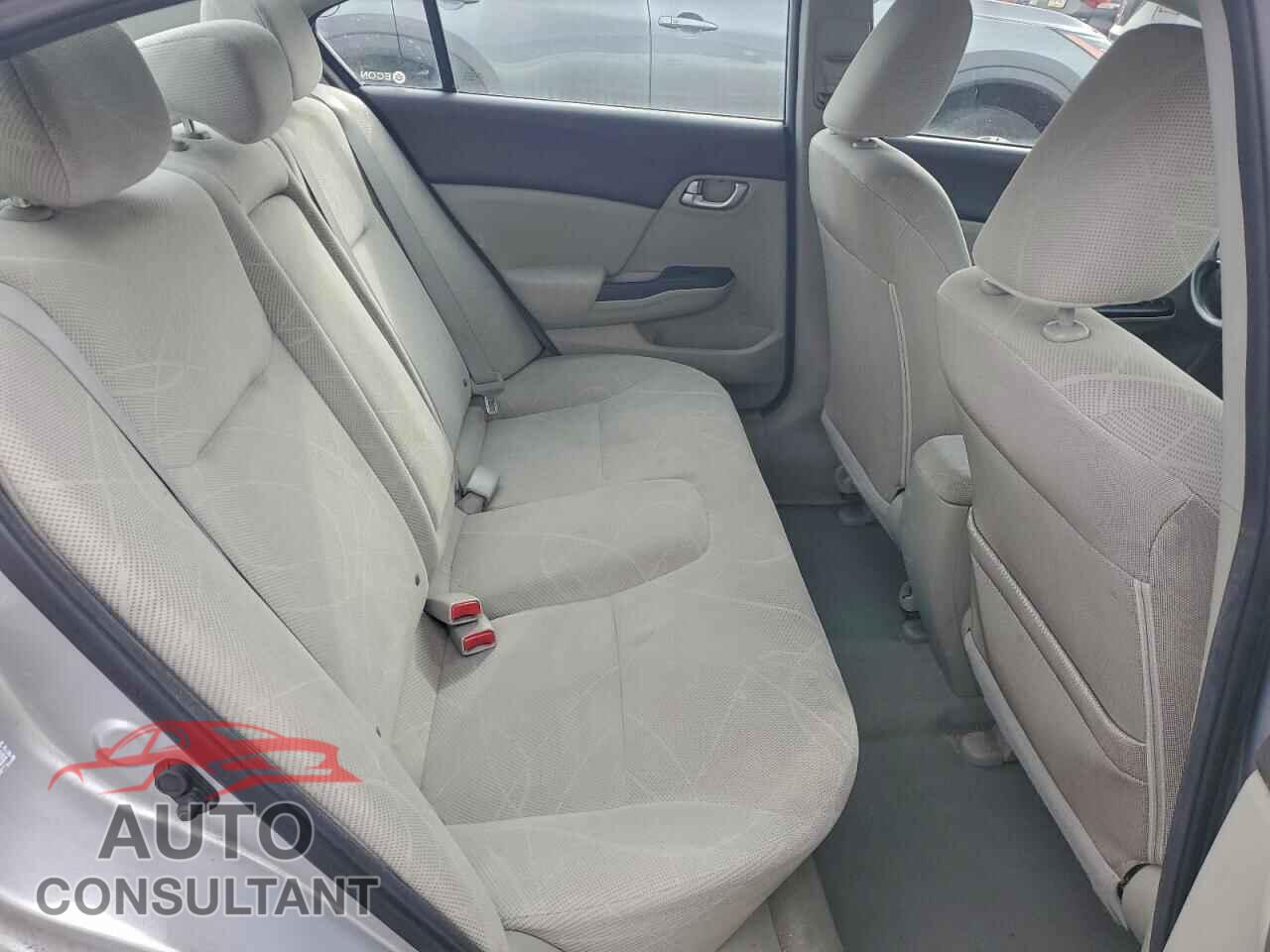HONDA CIVIC 2012 - 2HGFB2F84CH526551