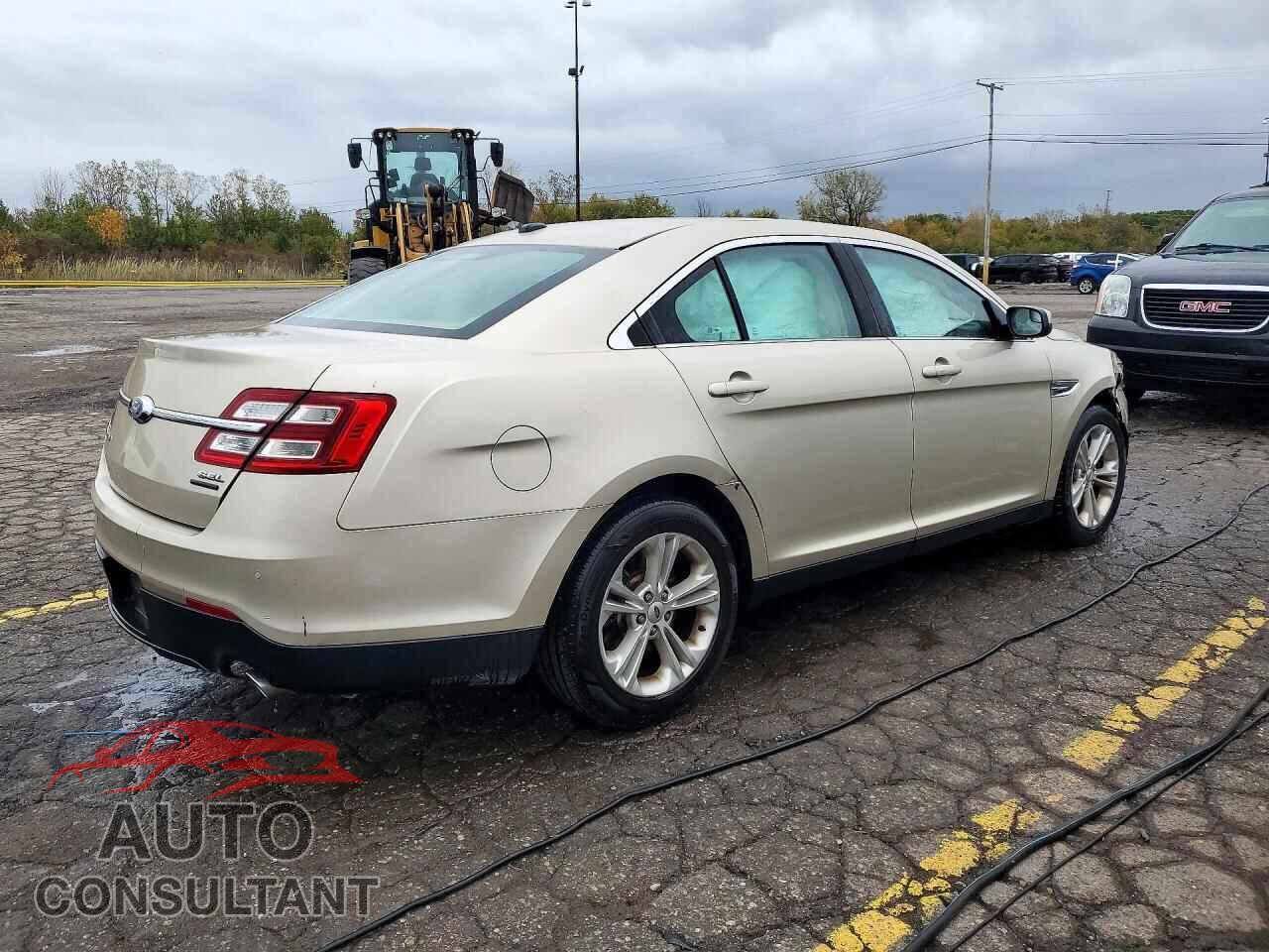 FORD TAURUS 2017 - 1FAHP2E83HG133191
