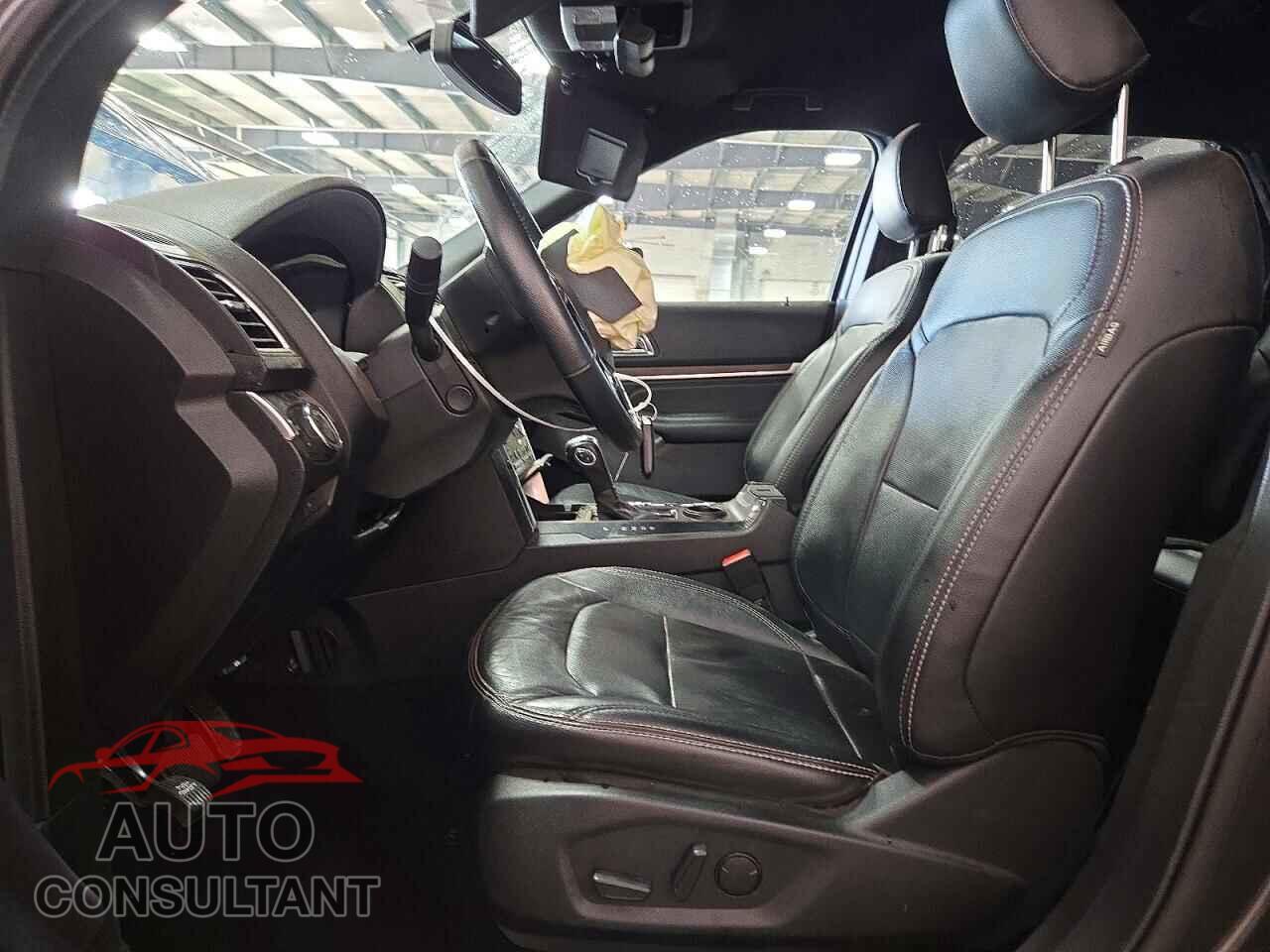 FORD EXPLORER 2019 - 1FM5K7F82KGB13797