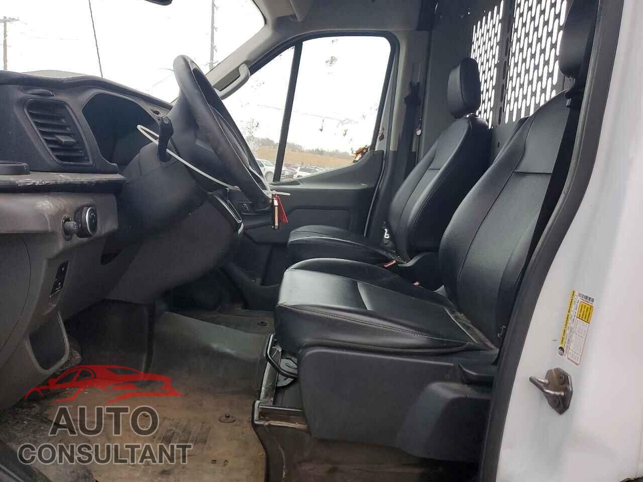 FORD TRANSIT 2023 - 1FTBR2C88PKB17450