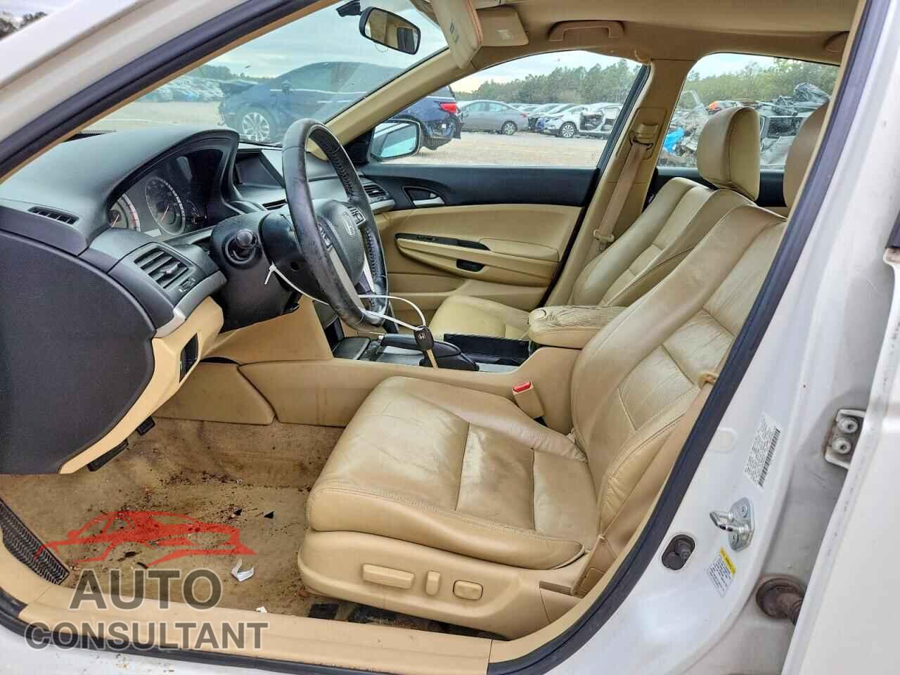 HONDA ACCORD 2011 - 1HGCP2F61BA049531