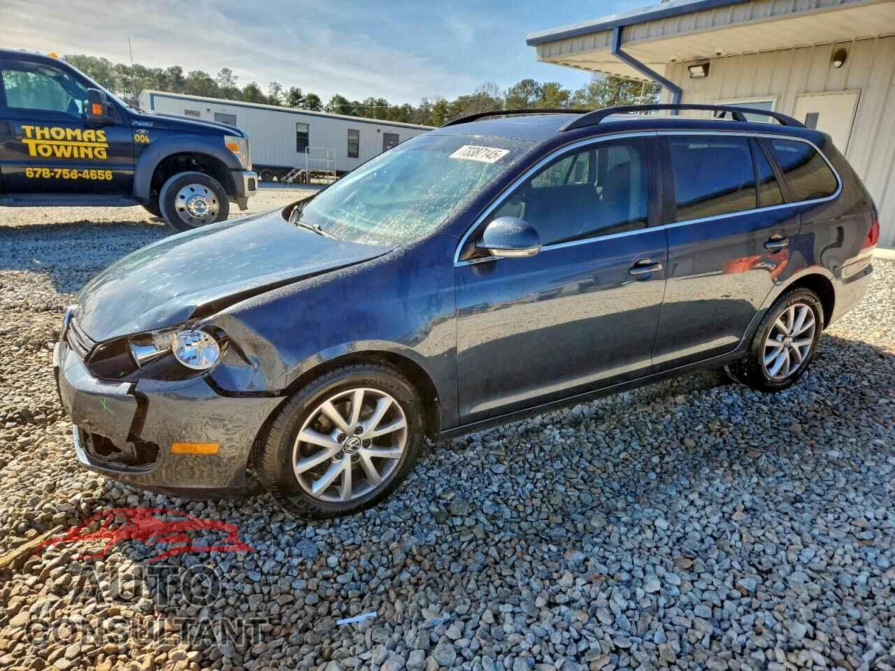 VOLKSWAGEN JETTA 2010 - 3VWTZ7AJ6AM698564