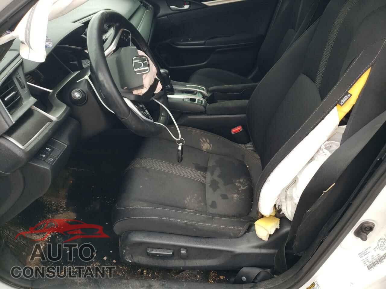 HONDA CIVIC 2019 - 2HGFC2F76KH018861