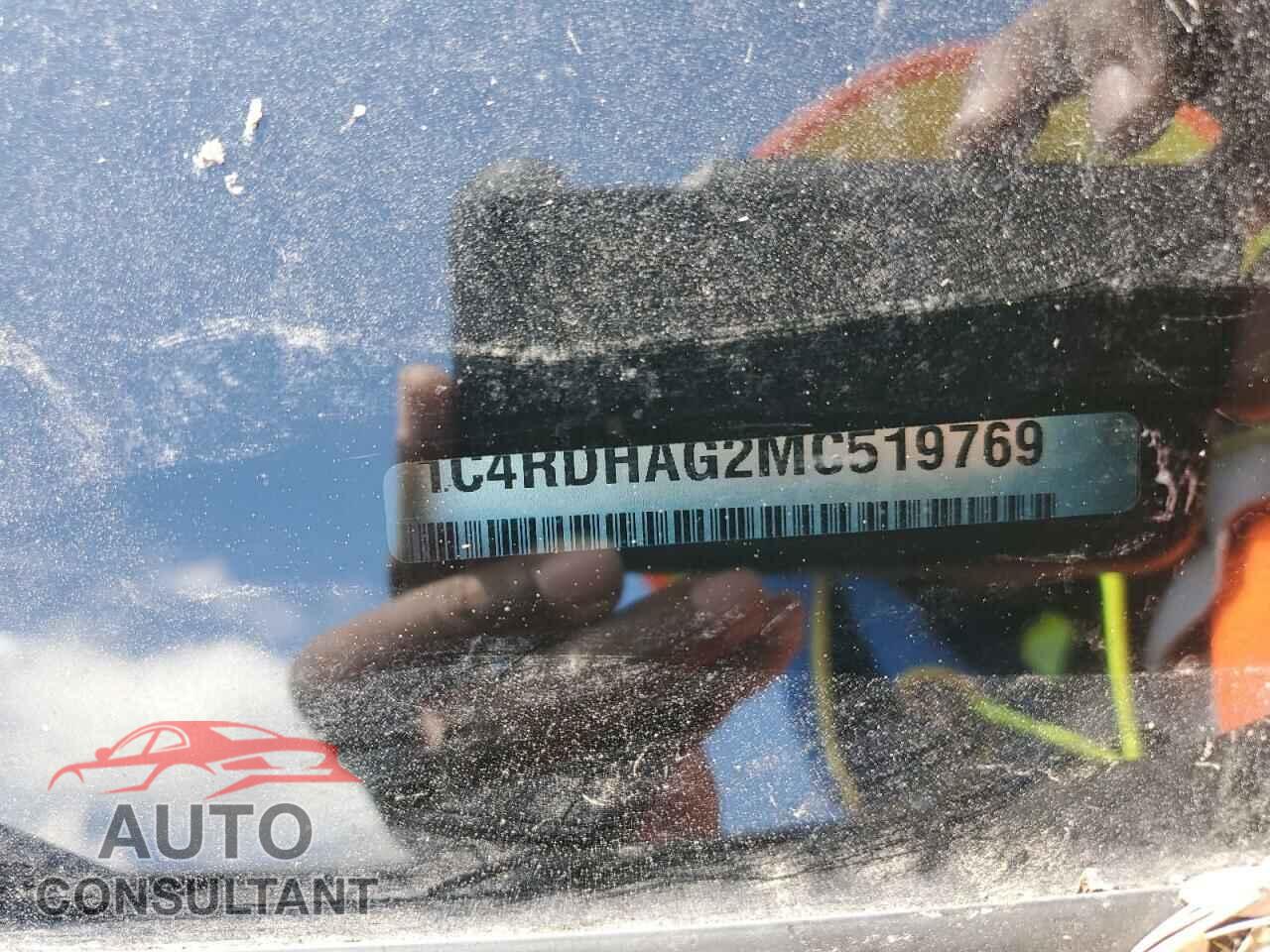 DODGE DURANGO 2021 - 1C4RDHAG2MC519769