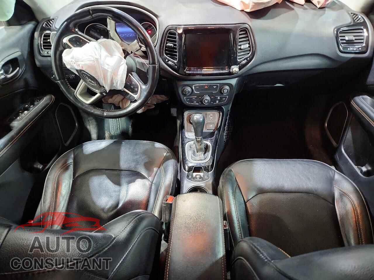 JEEP COMPASS 2020 - 3C4NJDCB2LT231108