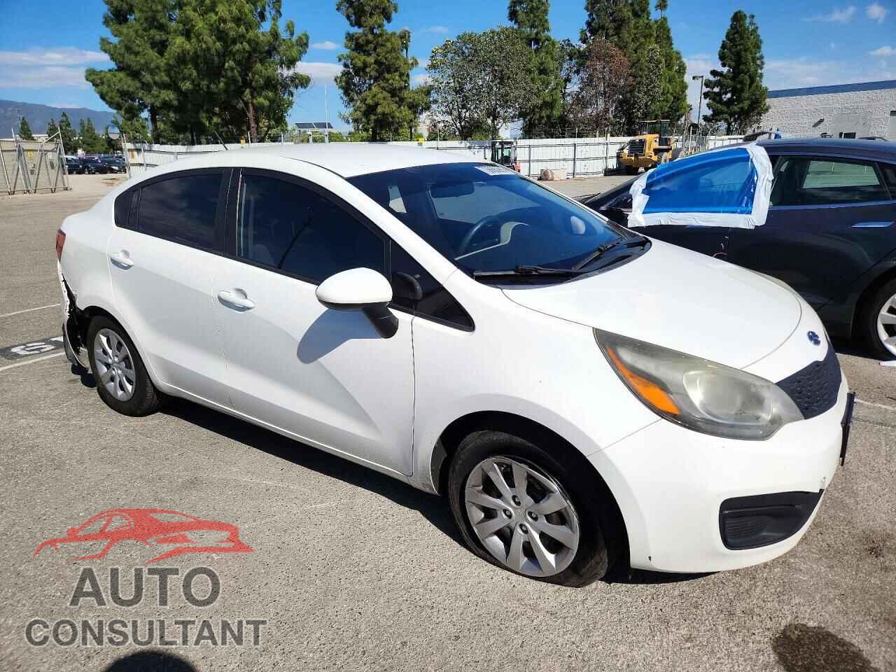 KIA RIO 2014 - KNADM4A3XE6328520