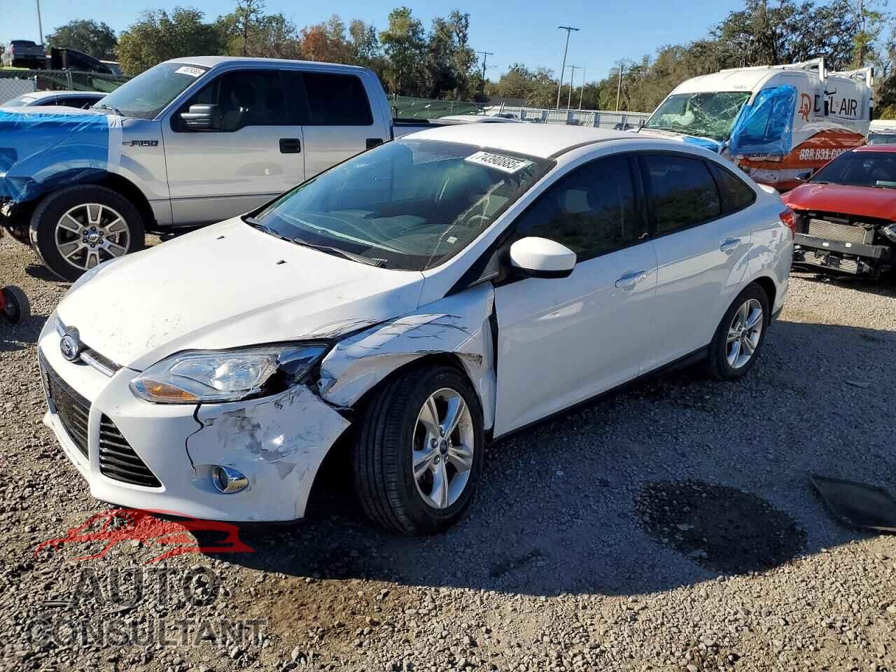 FORD FOCUS 2012 - 1FAHP3F28CL408134