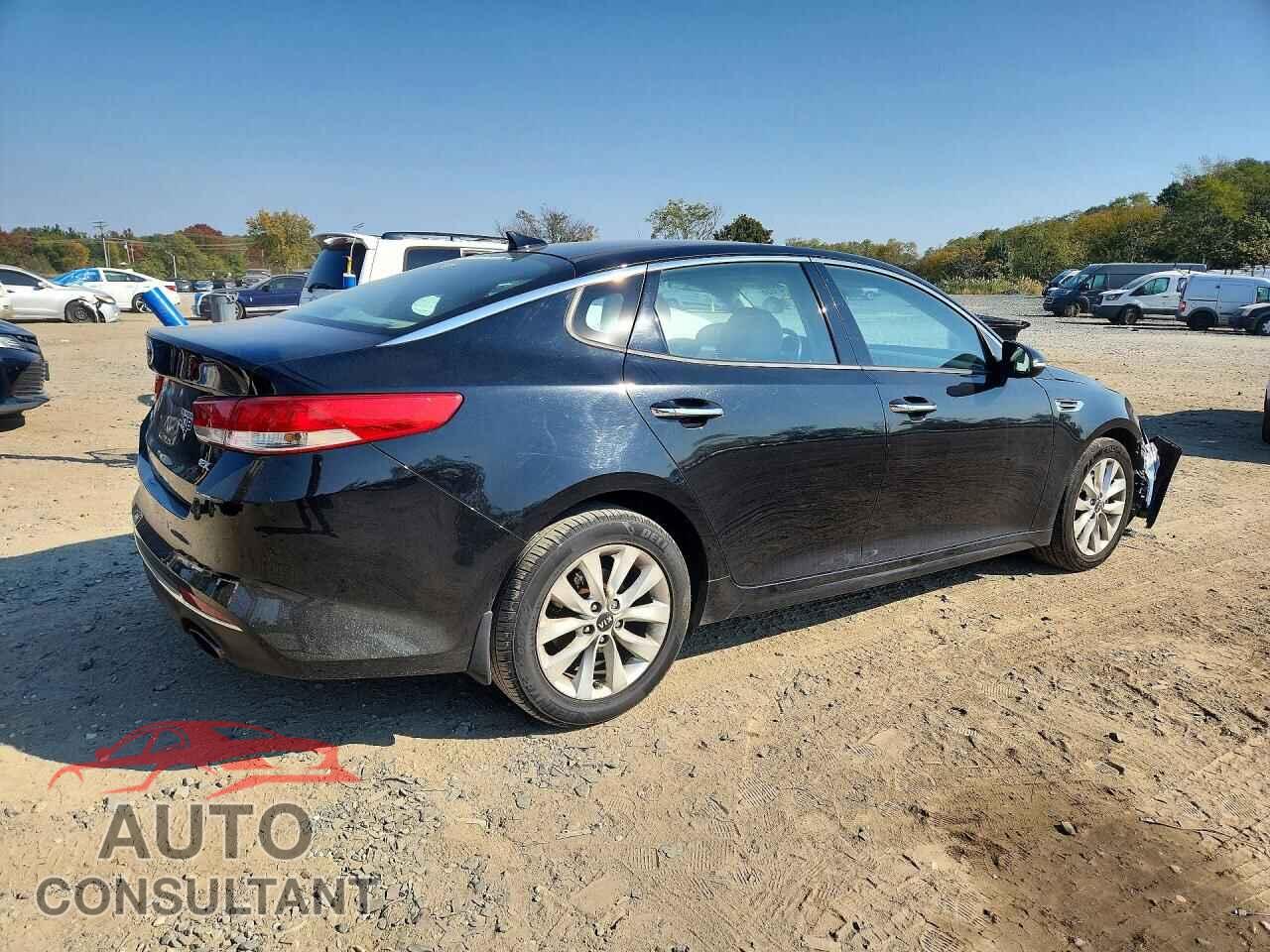 KIA OPTIMA 2018 - 5XXGU4L31JG238665