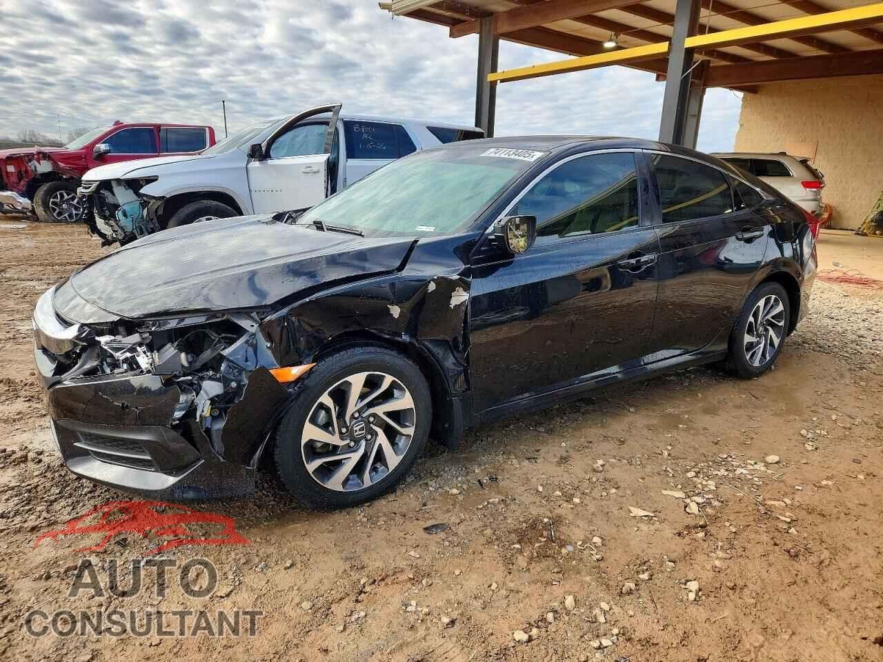 HONDA CIVIC 2017 - 19XFC2F78HE010196