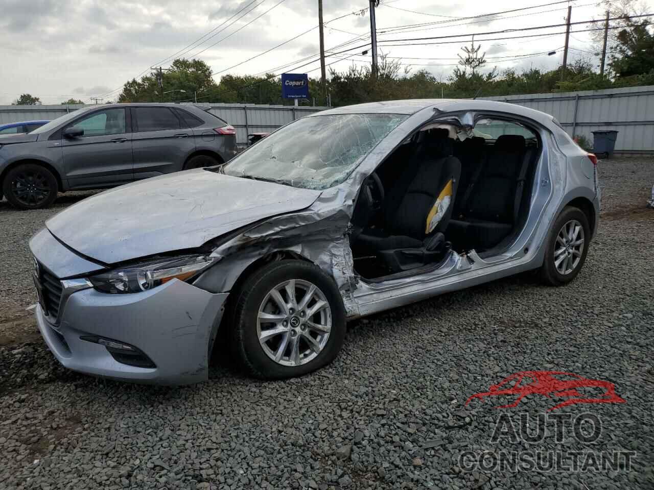 MAZDA 3 2018 - 3MZBN1K78JM181242