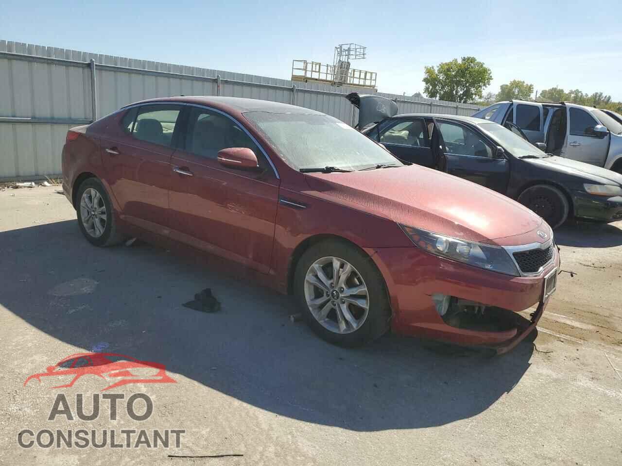KIA OPTIMA 2011 - KNAGN4A74B5028227